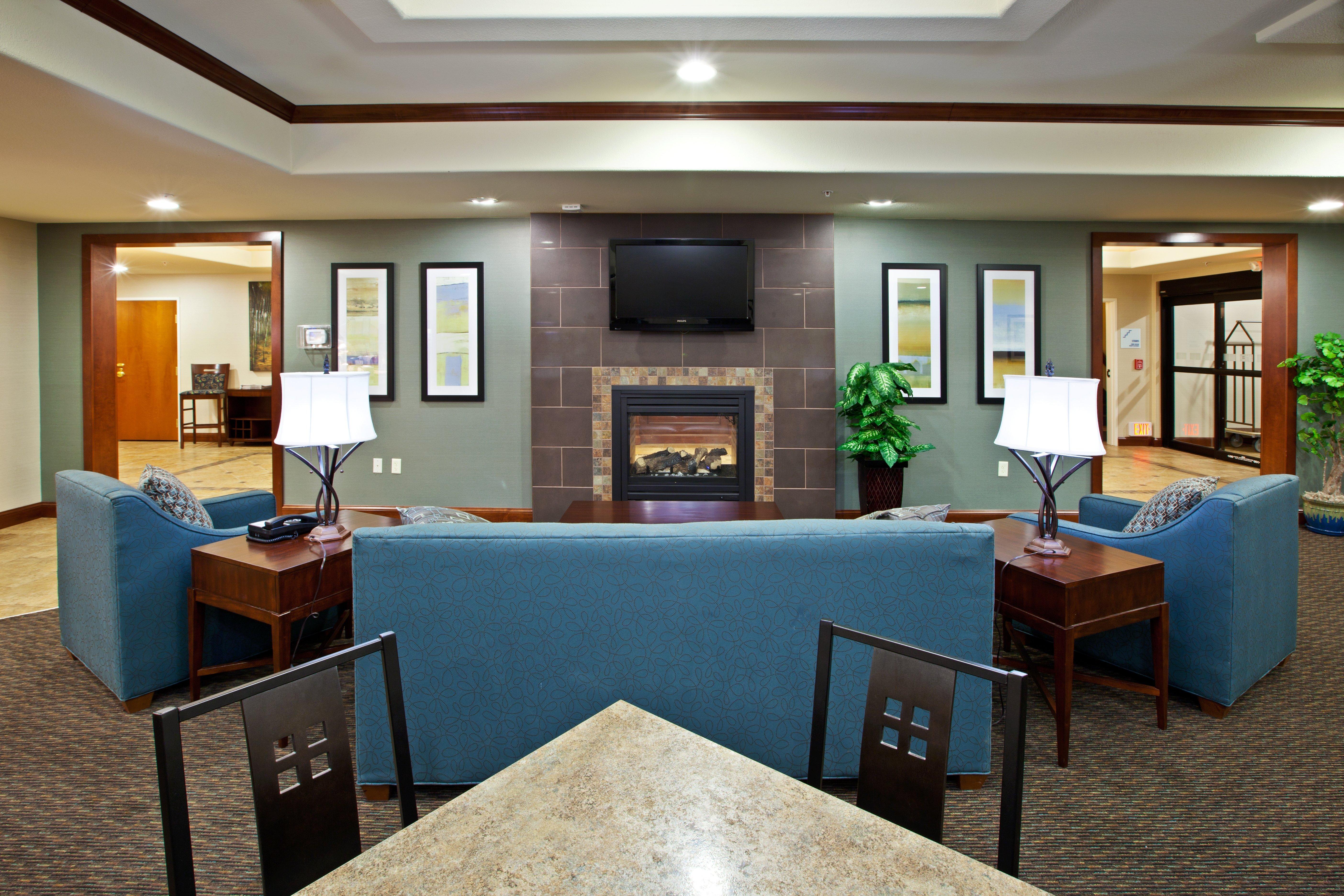 Holiday Inn Express & Suites Ripley By Ihg Interieur foto