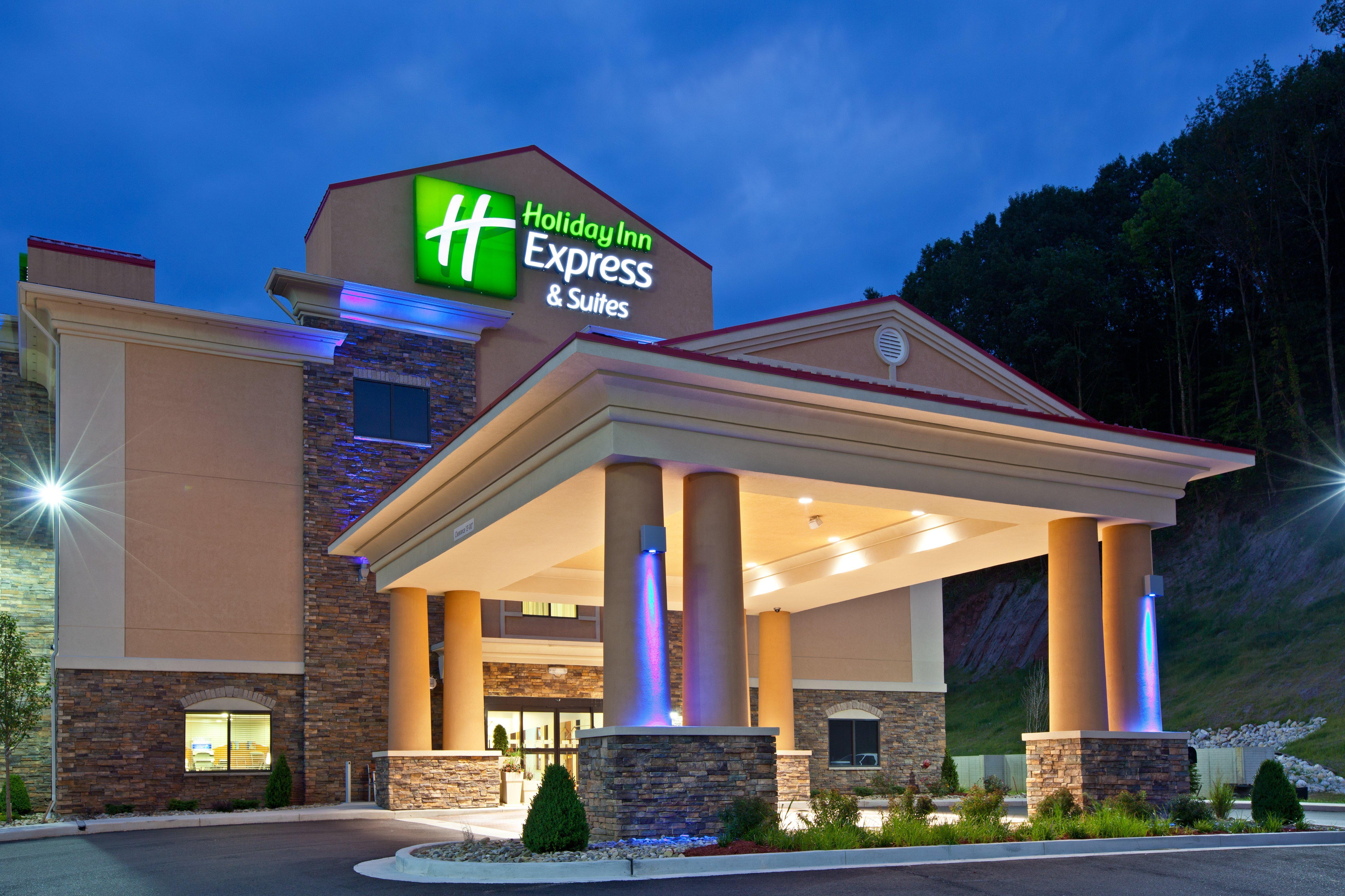 Holiday Inn Express & Suites Ripley By Ihg Buitenkant foto
